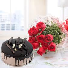 black forest Cake with 12 red Roses