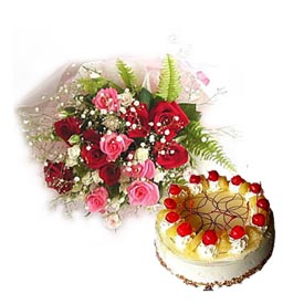 30 roses bunch+ 1 kg pineapple cake