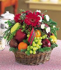 3 kg fruits with 12 flowers in a hand bouquet