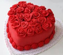 1 kg heart cake with roses