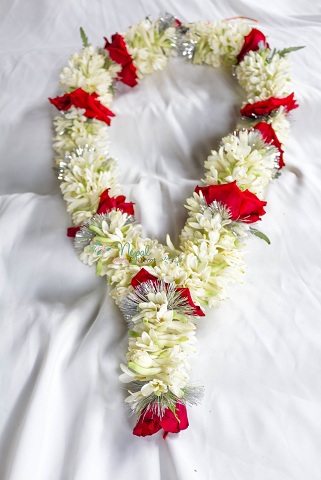 Tuberose garland